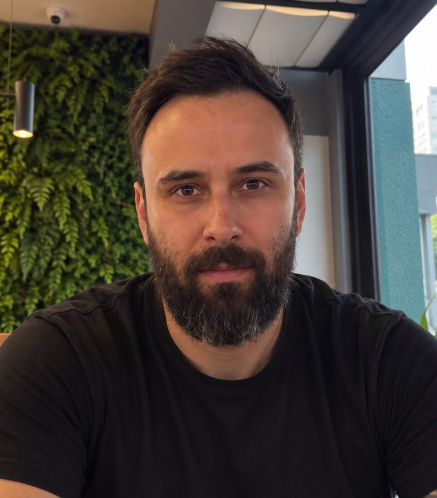 Murilo, engenheiro civil responsável pelo Imóvel Sem Trava